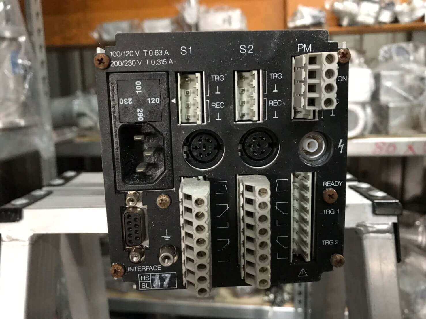 Leybold COMBIVAC CM 31 Vacuum Gauge ControllerMaokai Technology Co