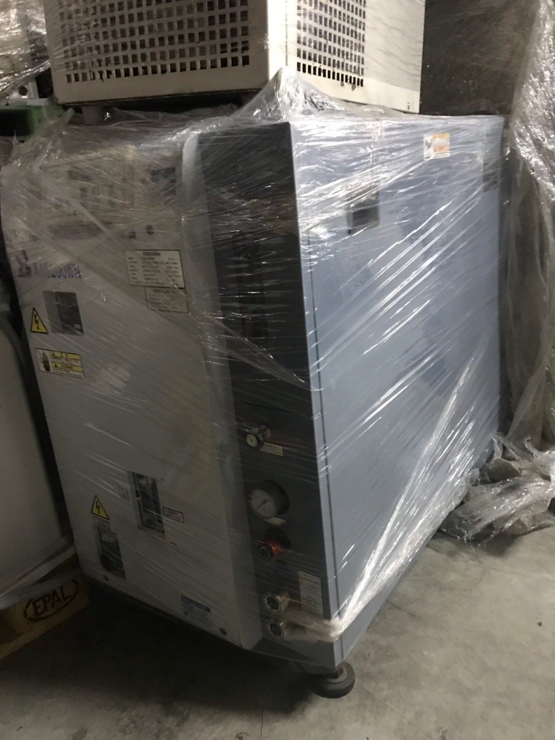 EBARA AAS200WN Dry Pump image