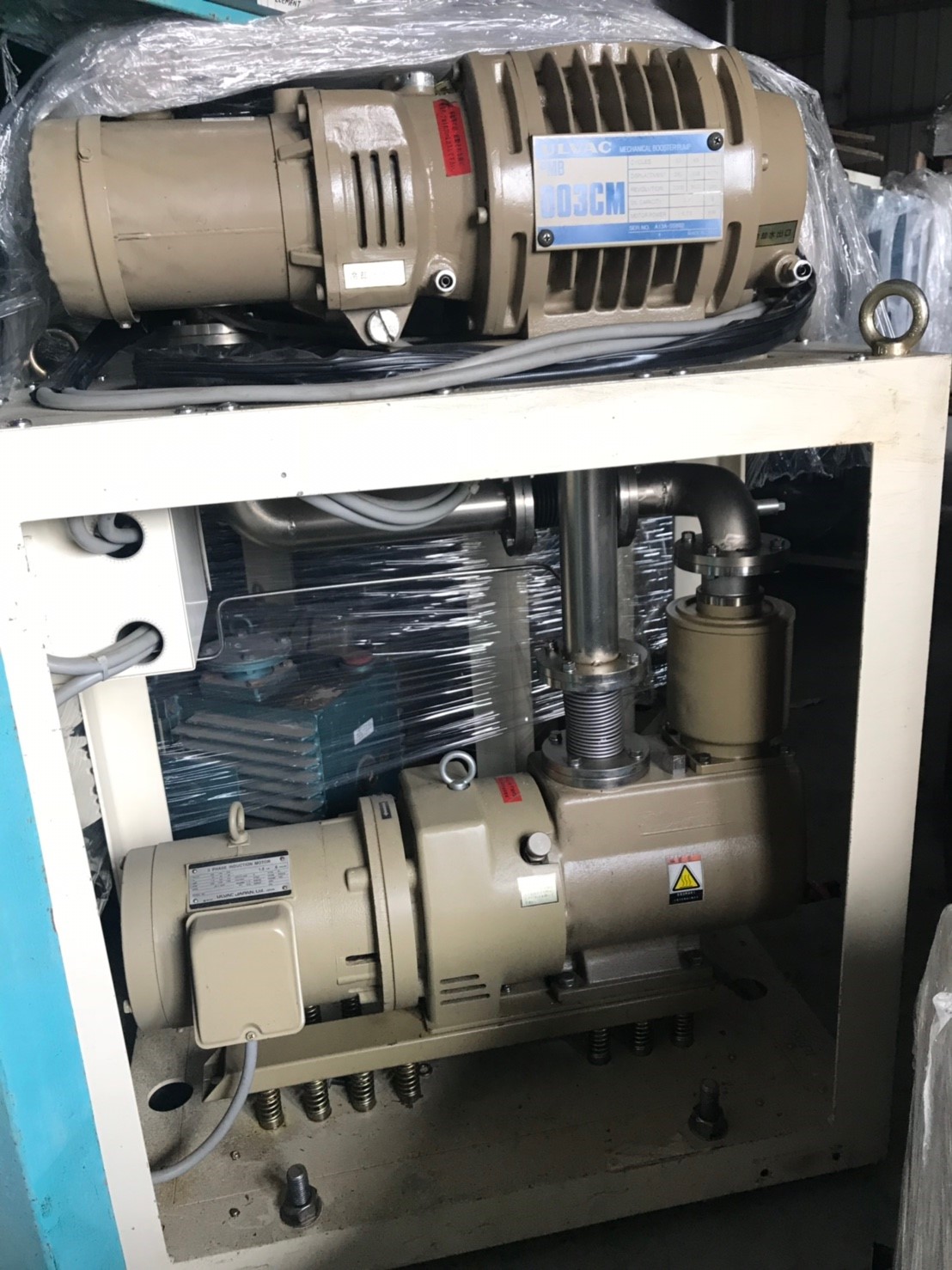 ULVAC PMB003CM+D-950DK Rotary Pump image