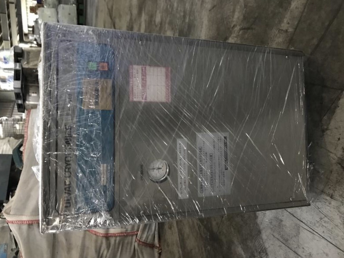 ULVAC C10 He Compressor image