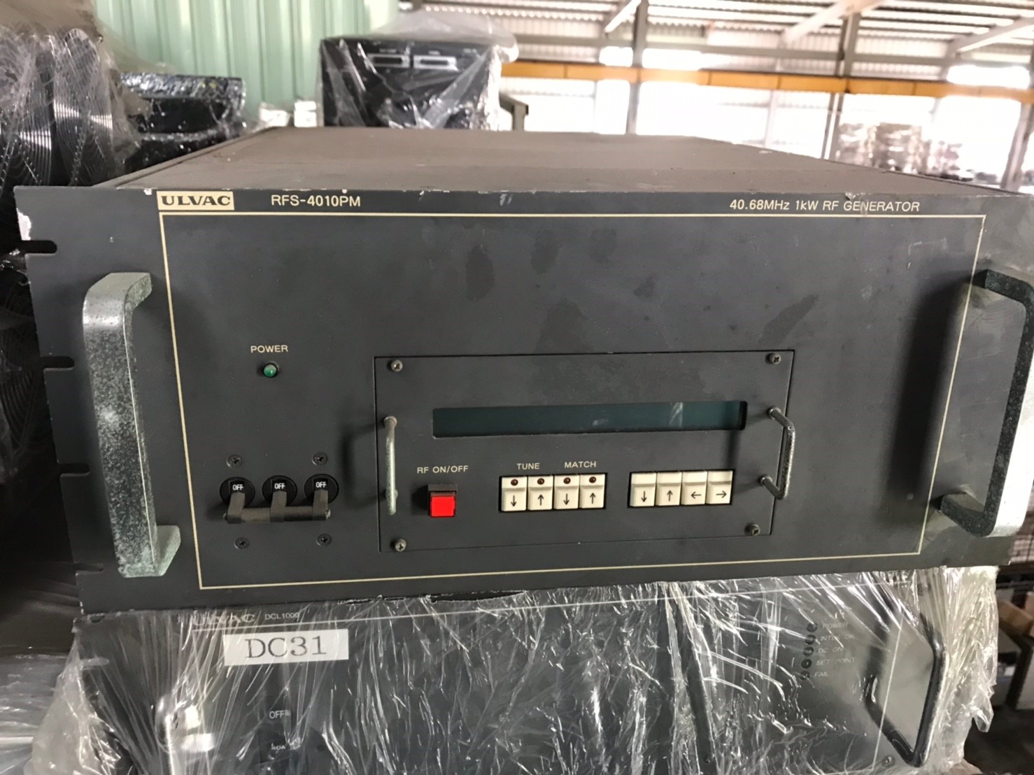 ULVAC RFS-4010PM 40.68MHz 1KW RF Generator image