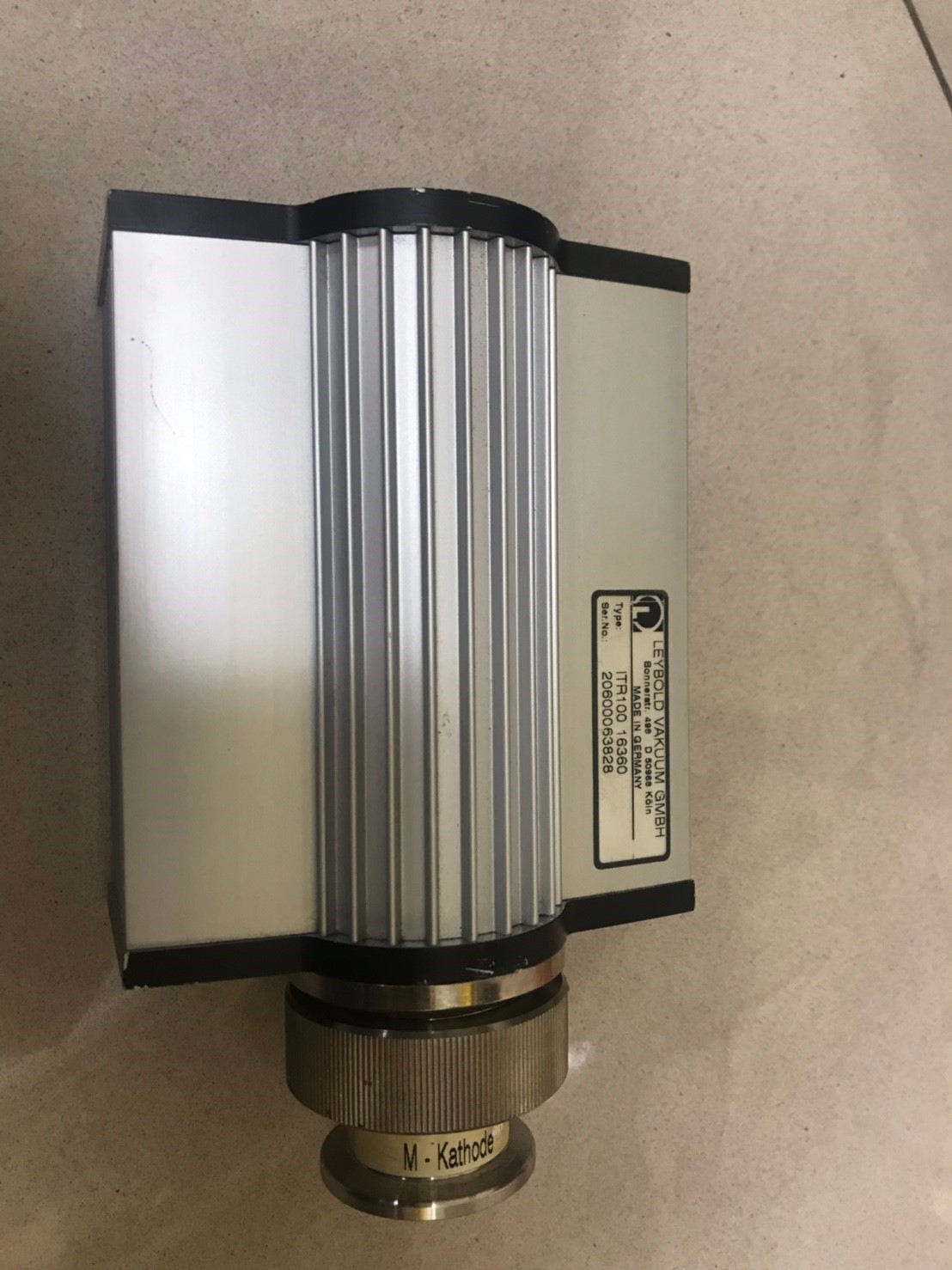 Leybold ITR100 16360 Vacuum Gauge image