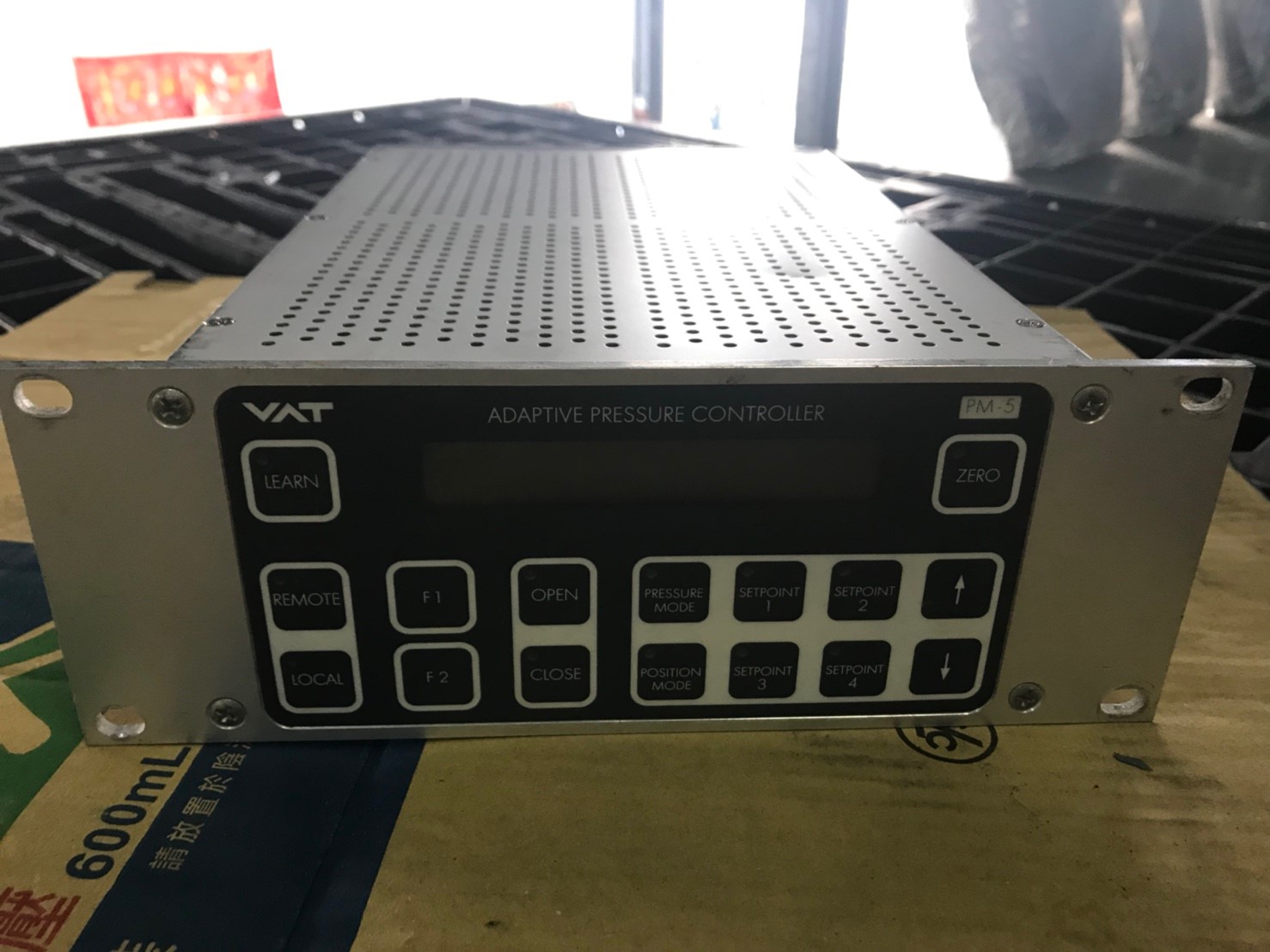 VAT PM-5 Valve Controller image