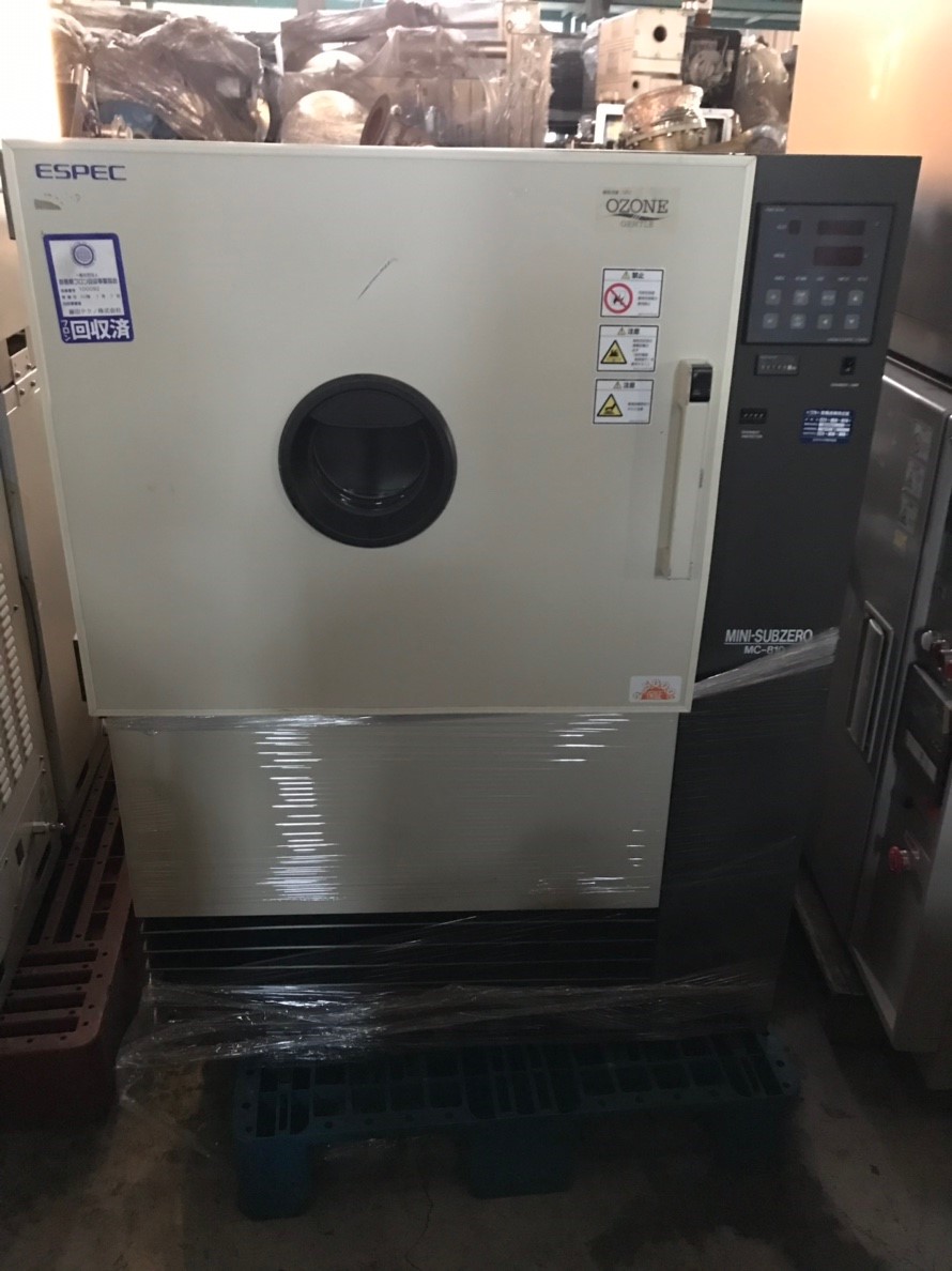 MINI-SUBZERO MC-810 Vacuum Oven image