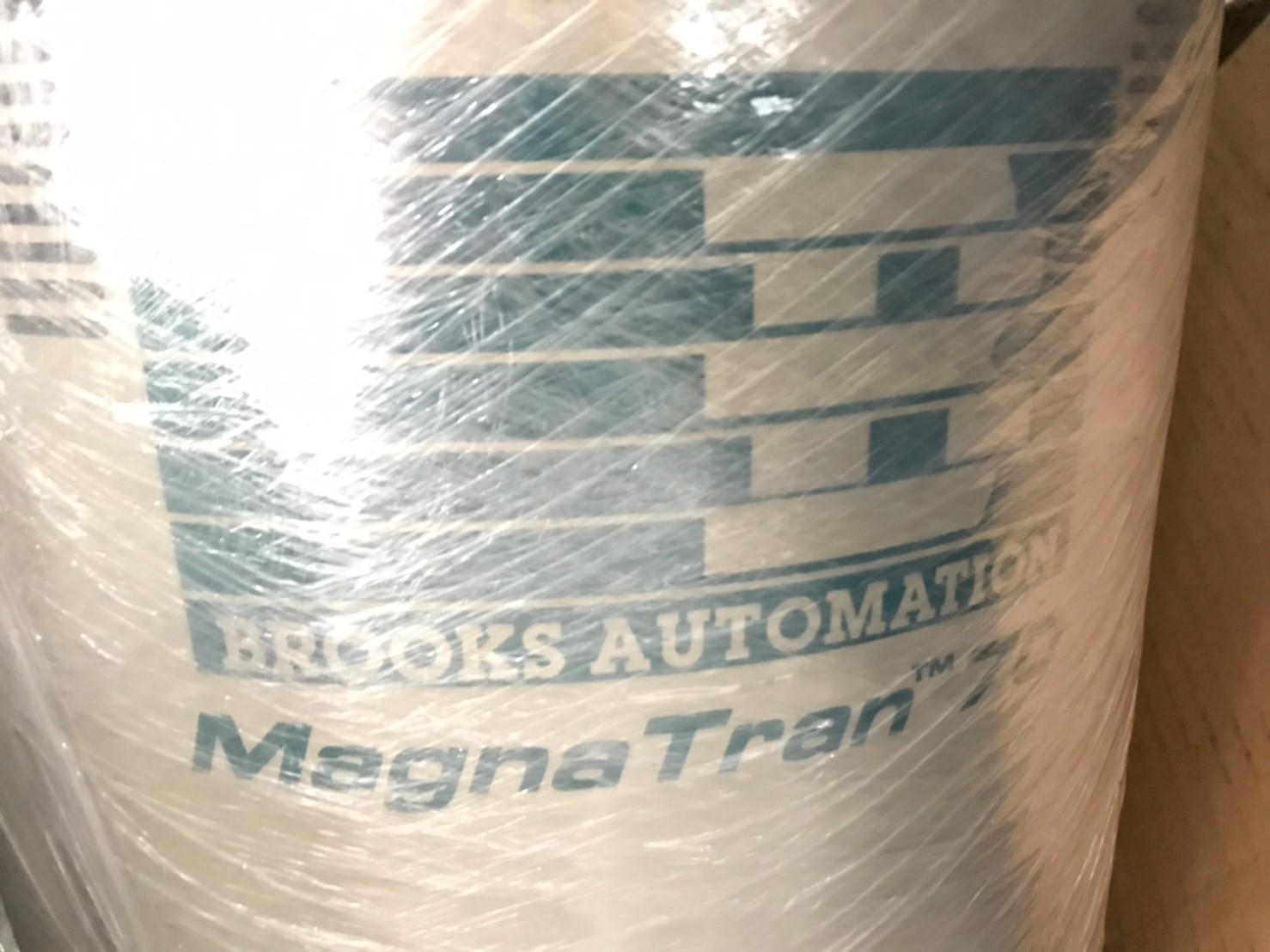 Brooks Automation MagnaTran 70 TRANSPORT ROBOT MAG70 image