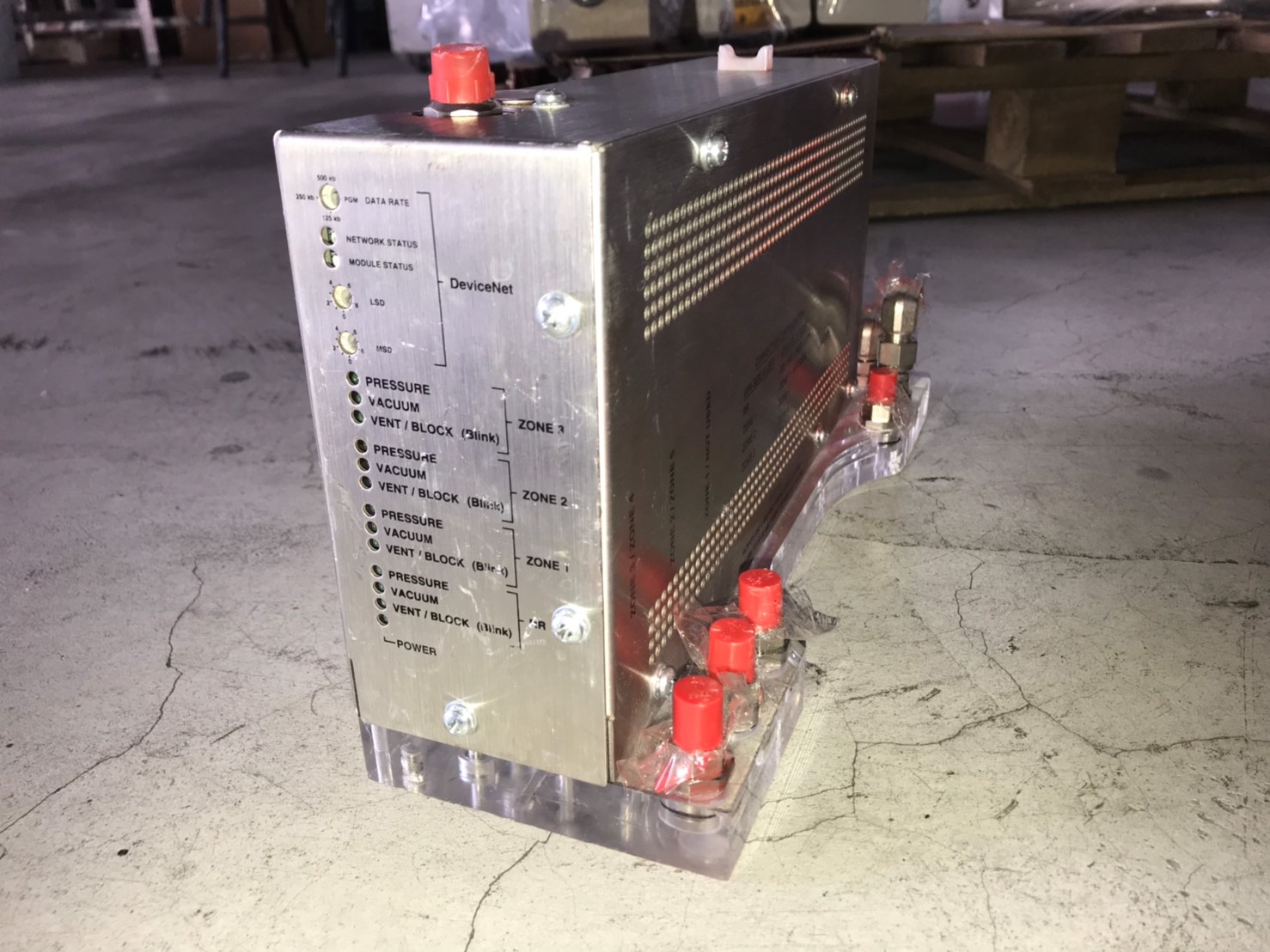 AMAT 0190-15840 MKS REV 2 G4 PLUS 4-PORT UPA 300MM REFL image