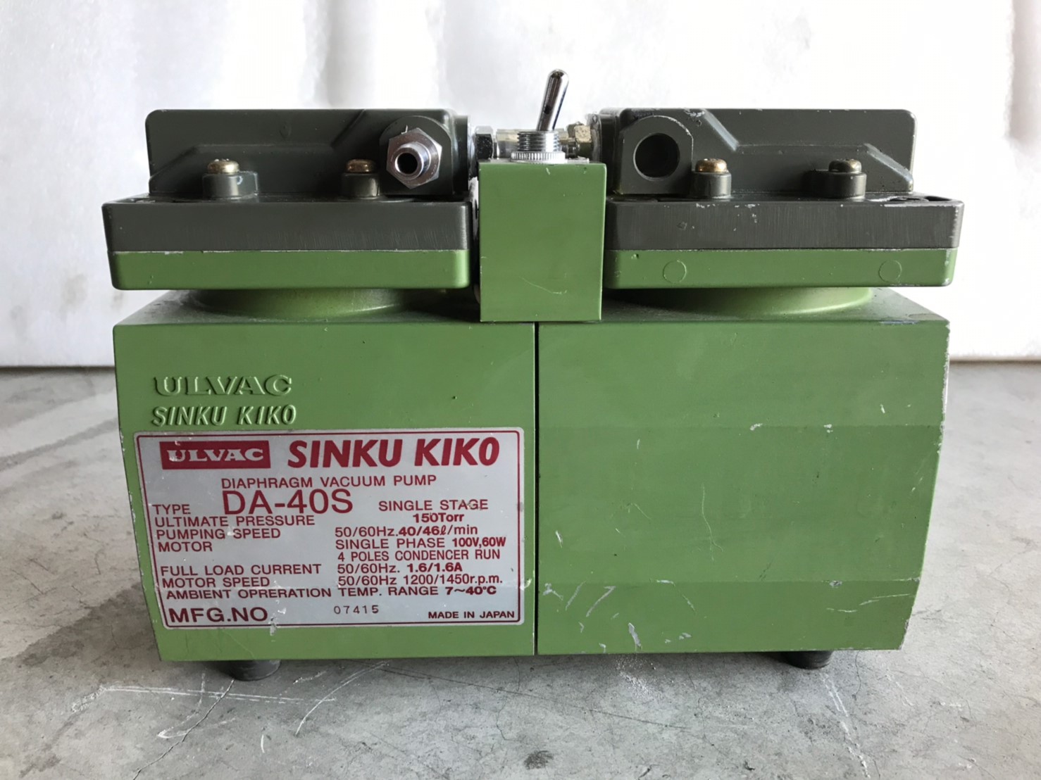 ULVAC SINKU KIKO Diaphragm Dry Vacuum Pump DA-40S image