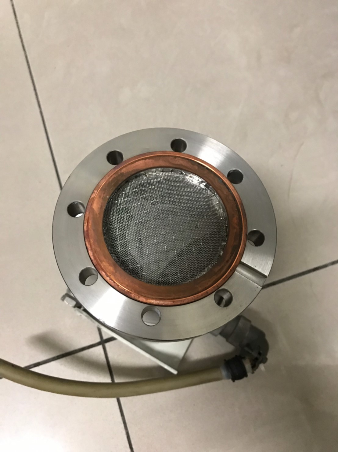 PFEIFFER VACUUM TPU 050 turbo pump image