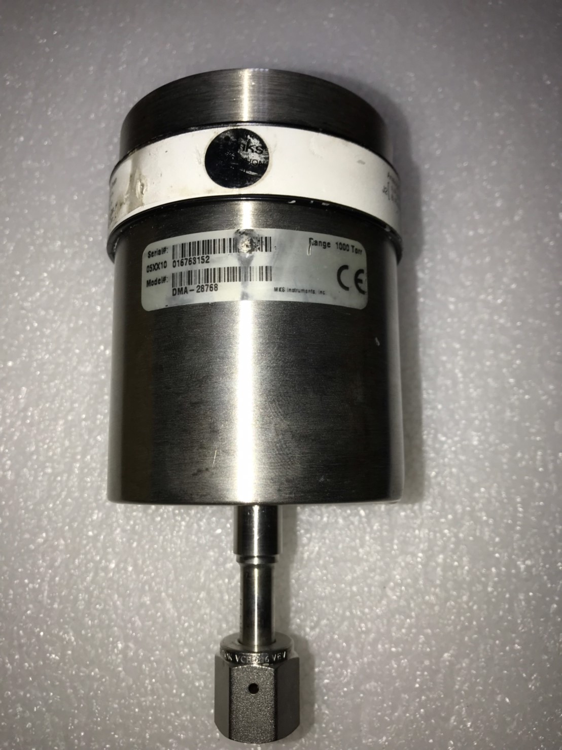 MKS Baratron Capacitance Manometer DMB-28768 1000Torr image