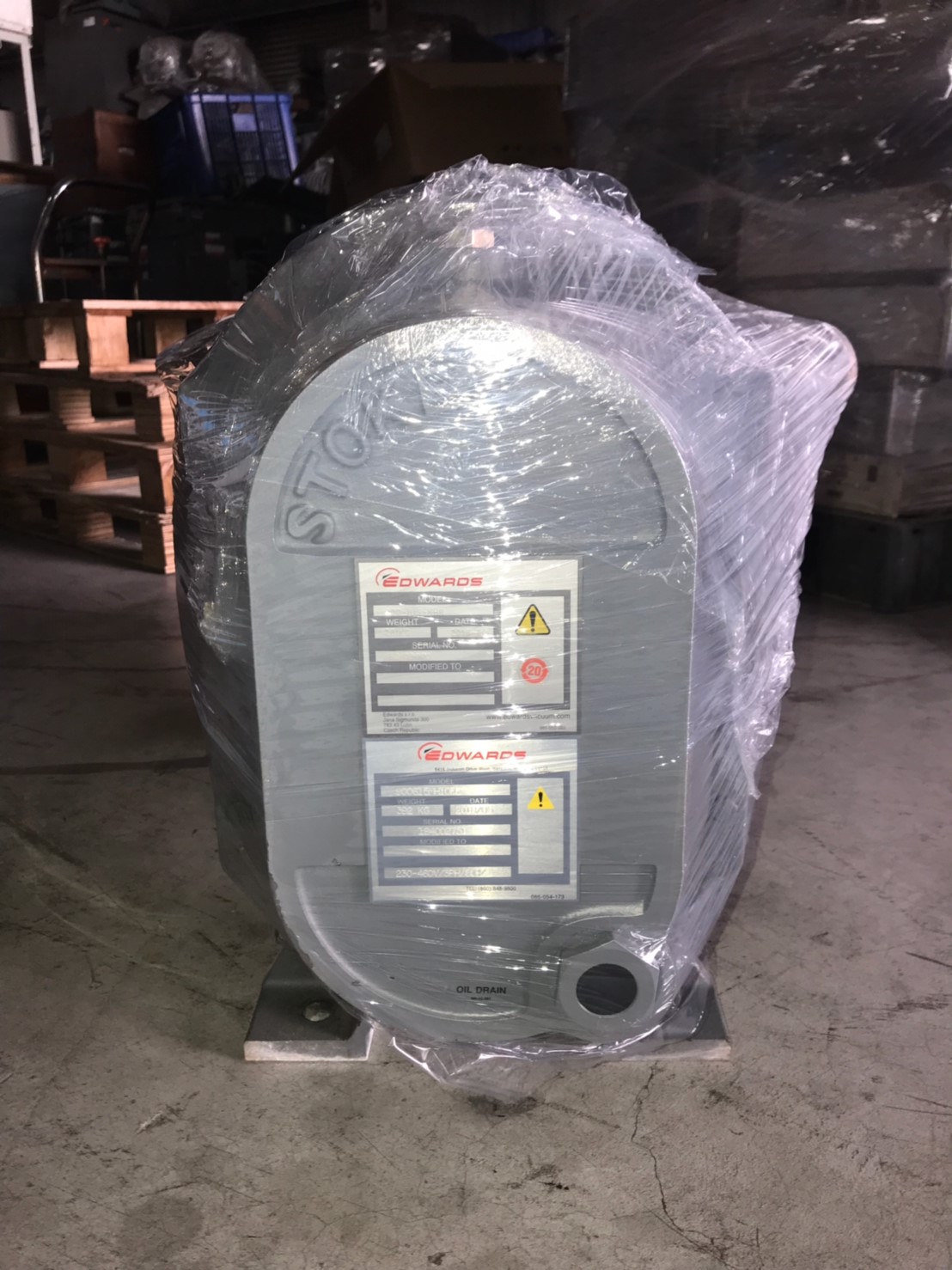 Edwards 900-615-MHR Mechanical Booster Pump image