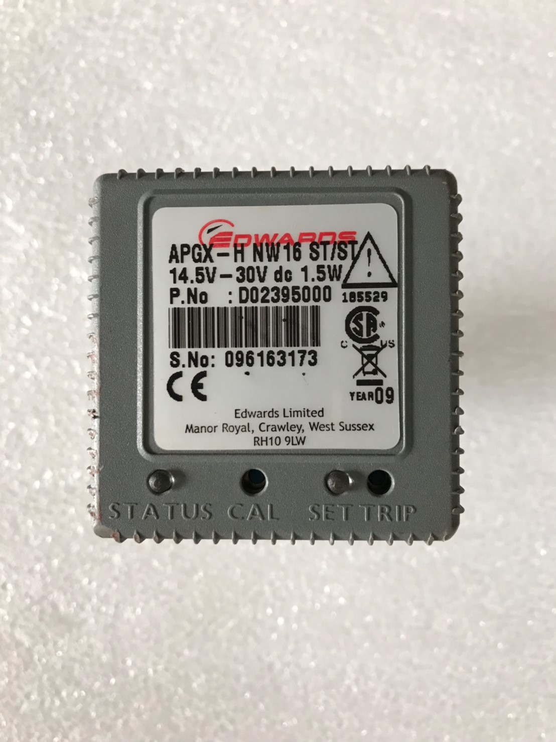 EDWARDS APGX-H-NW16 ST / ST D02395000 Vacuum Gauge image