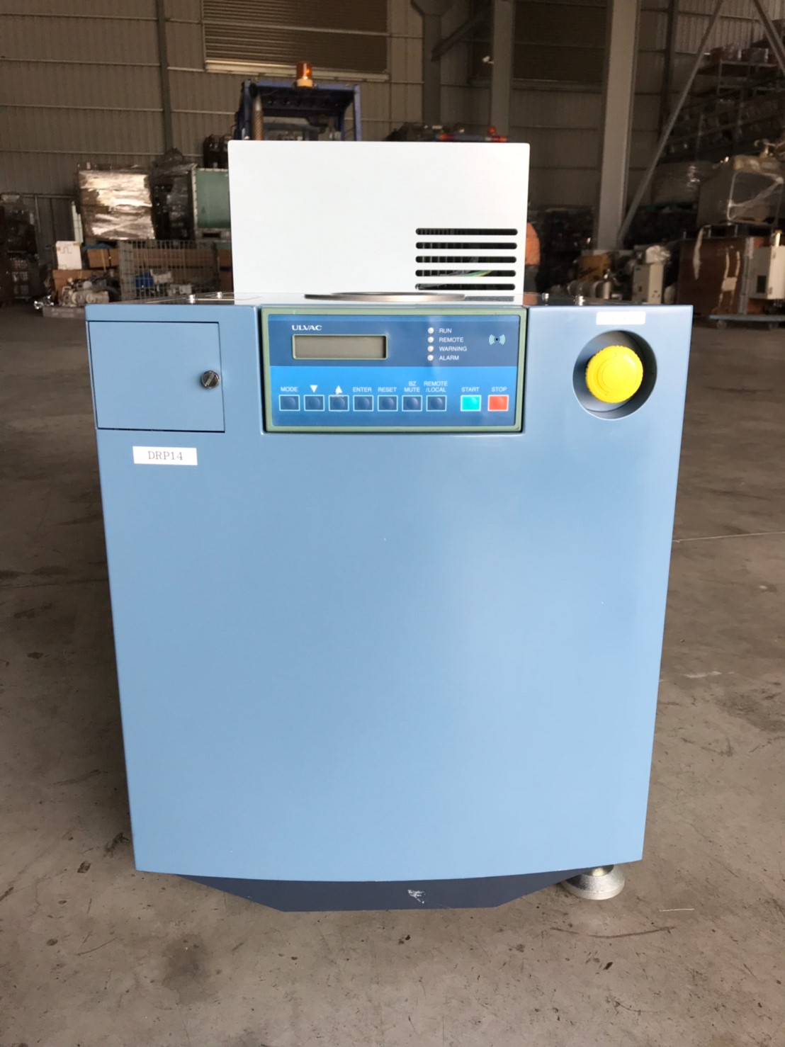 ULVAC UR90 Dry Pump image