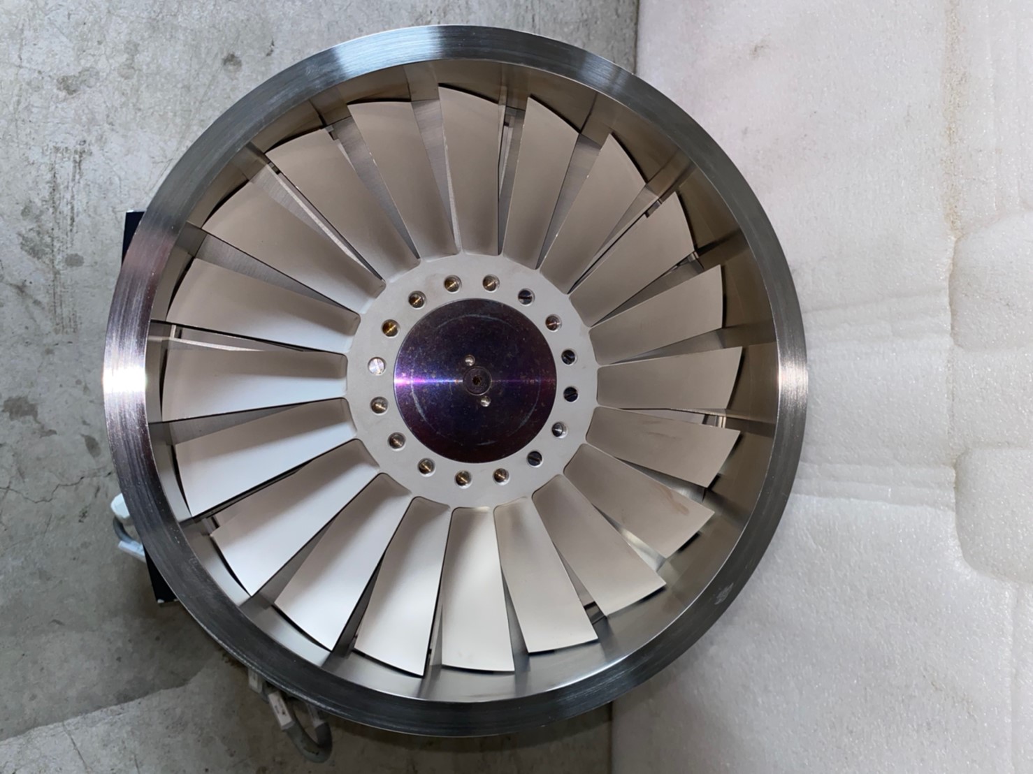 PFEIFFER VACUUM HiPace 2400 MC DN 250 ISO-K Turbo Pump image