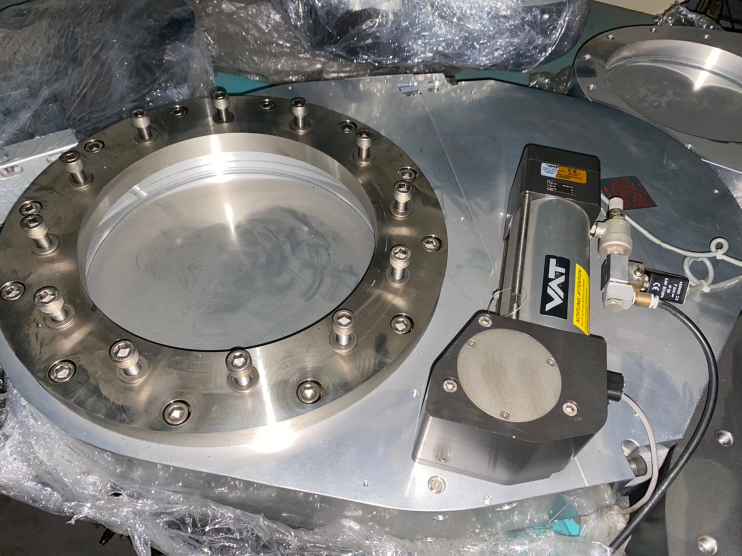 VAT 16550-JA41-0002 Pendulum Valve image