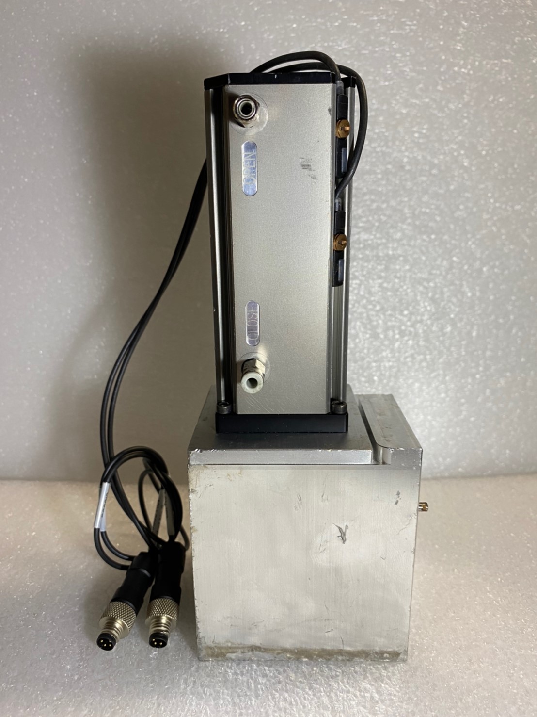 VAT 25028-XA24-ADV2 Valve image