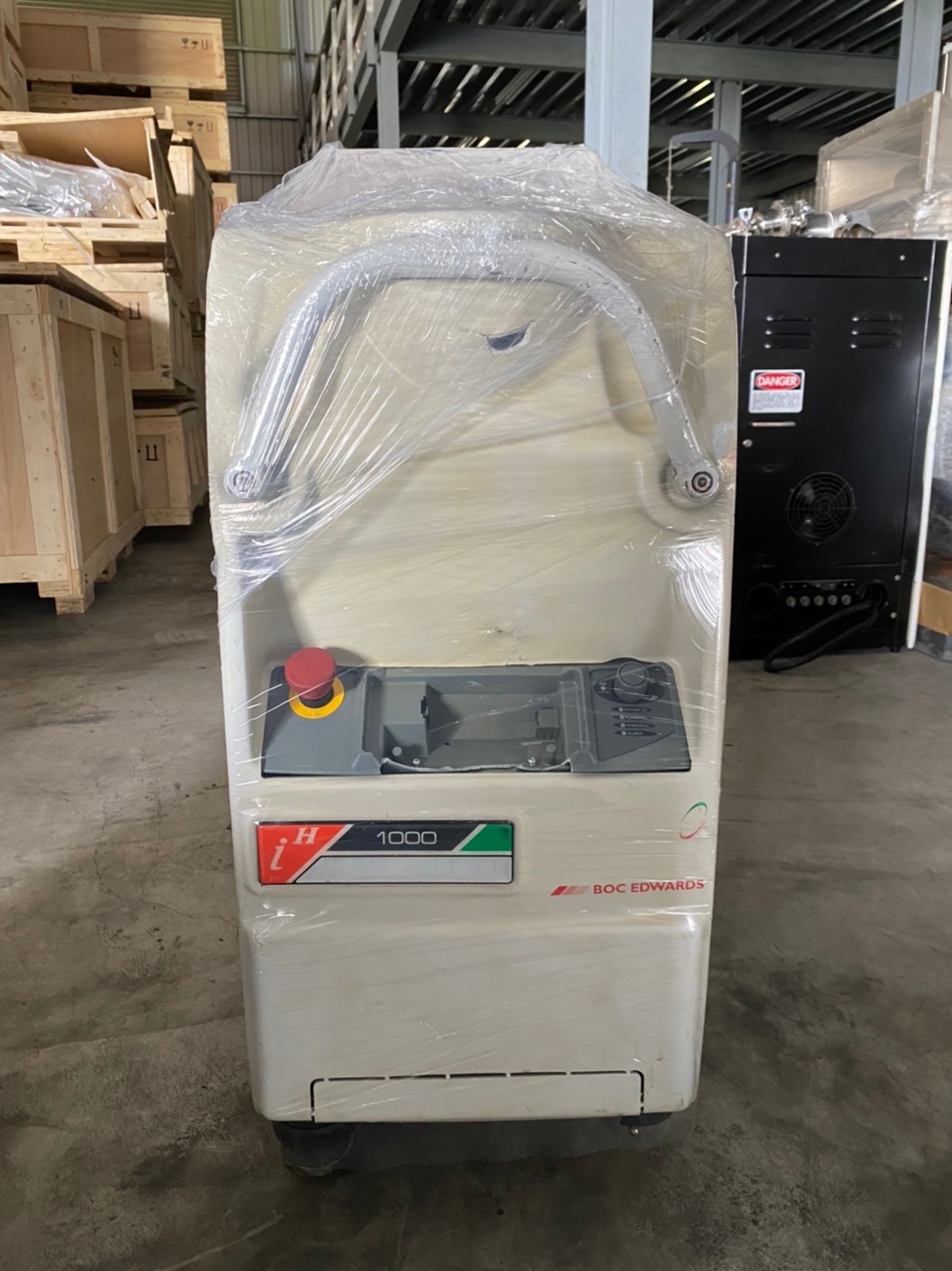 EDWARDS iH1000 Dry Pump image