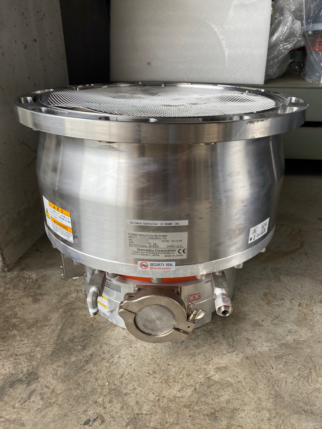 SHIMADZU TMP-4304LMTC Turbo Pump image