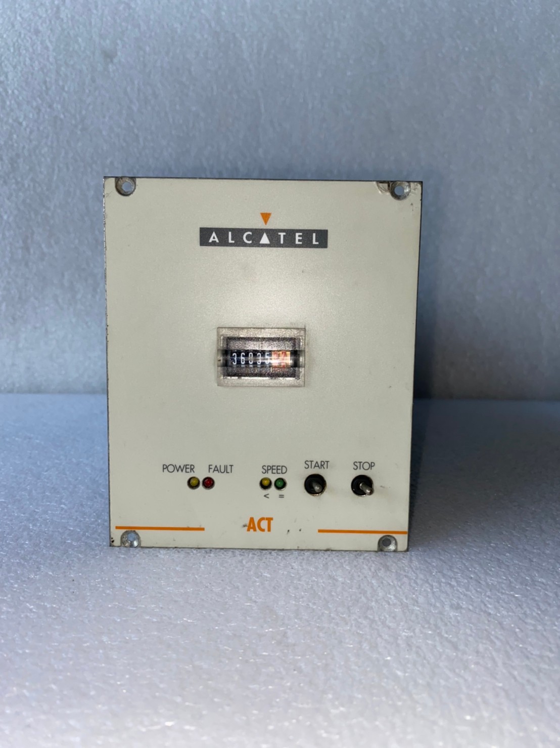 ALCATEL ACT 250 turbo pump controller image
