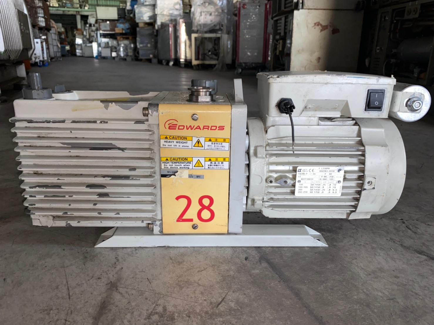 EDWARDS E2M28 Rotary Pump image