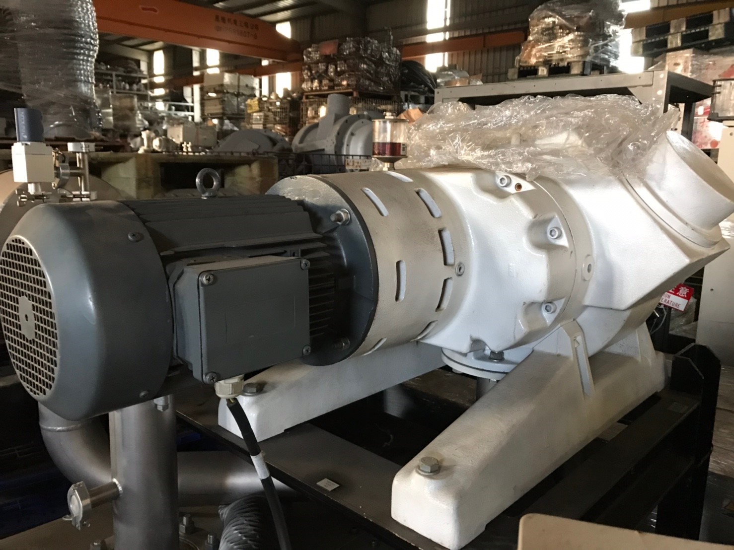 Leybold WAU 2001 H Mechanical Booster Pump圖片