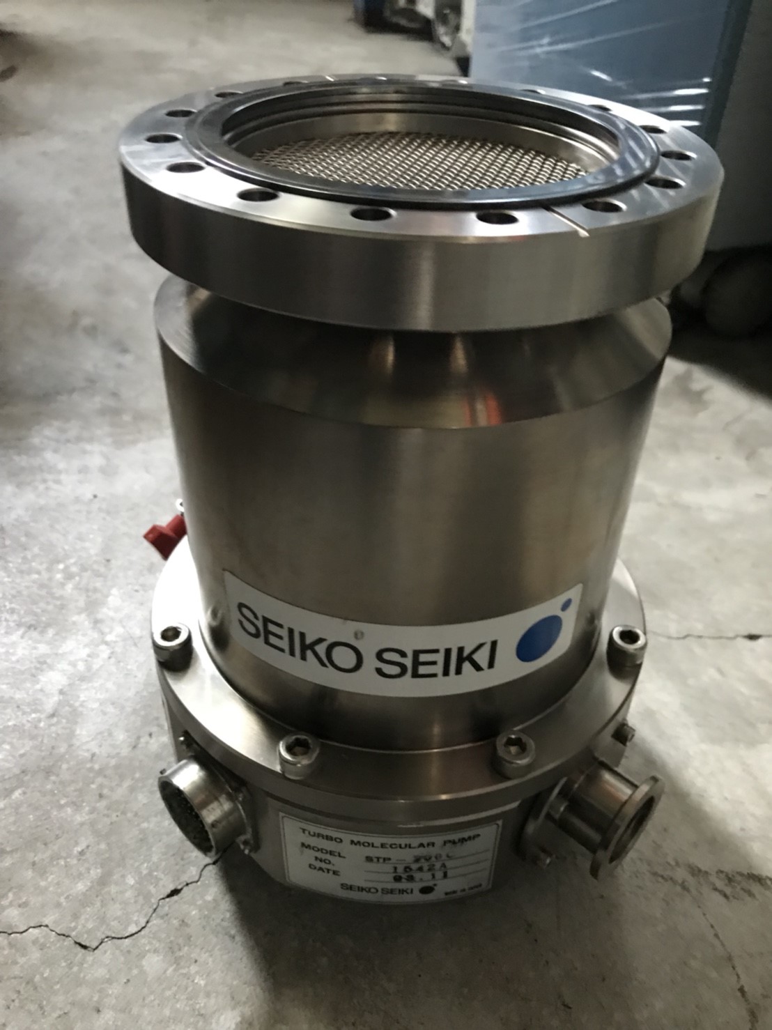 EDWARDS STP-300C Turbo Pump圖片