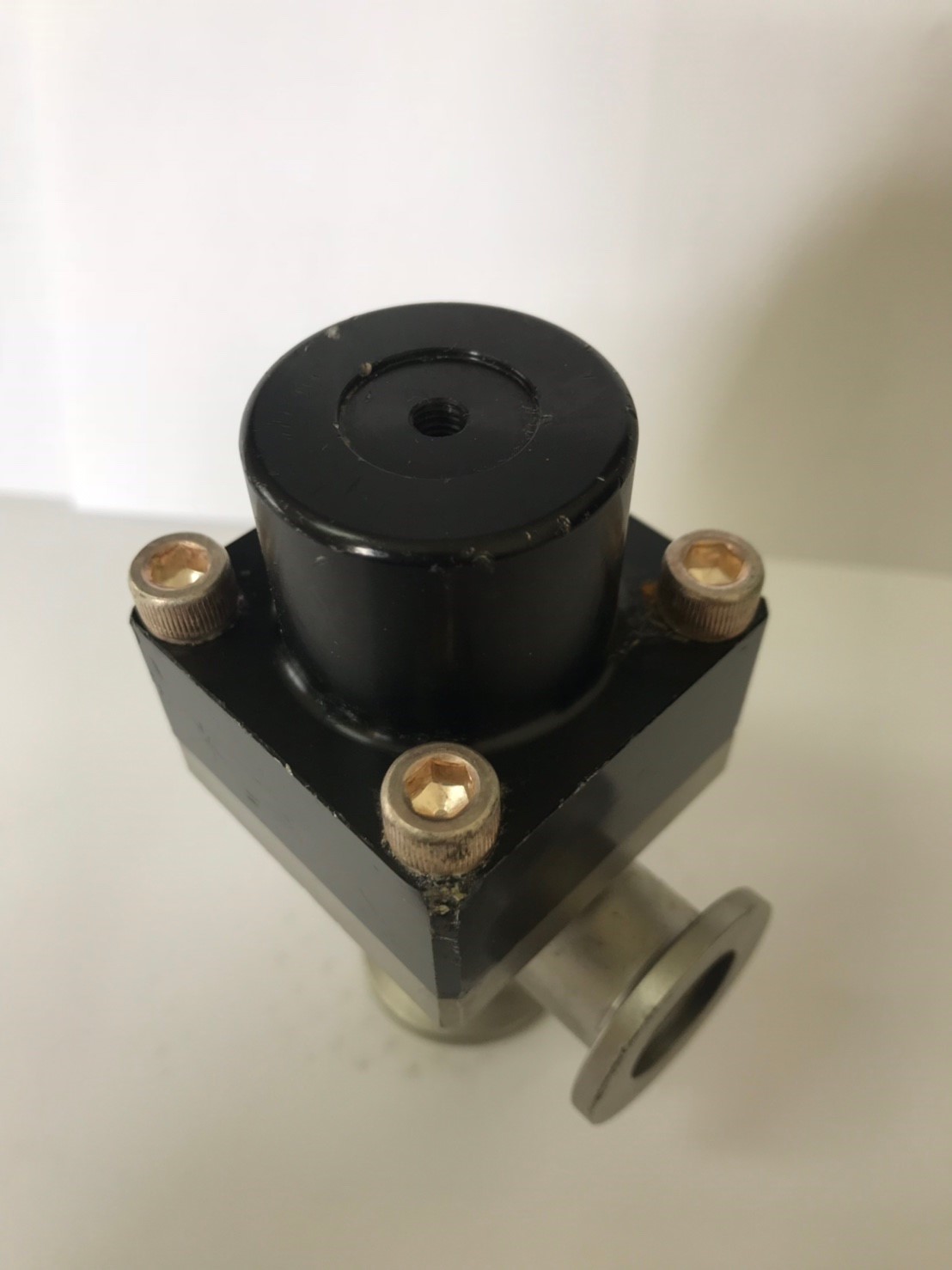 MKS CV16-K1K1-NCVV Compact Vacuum Valve圖片