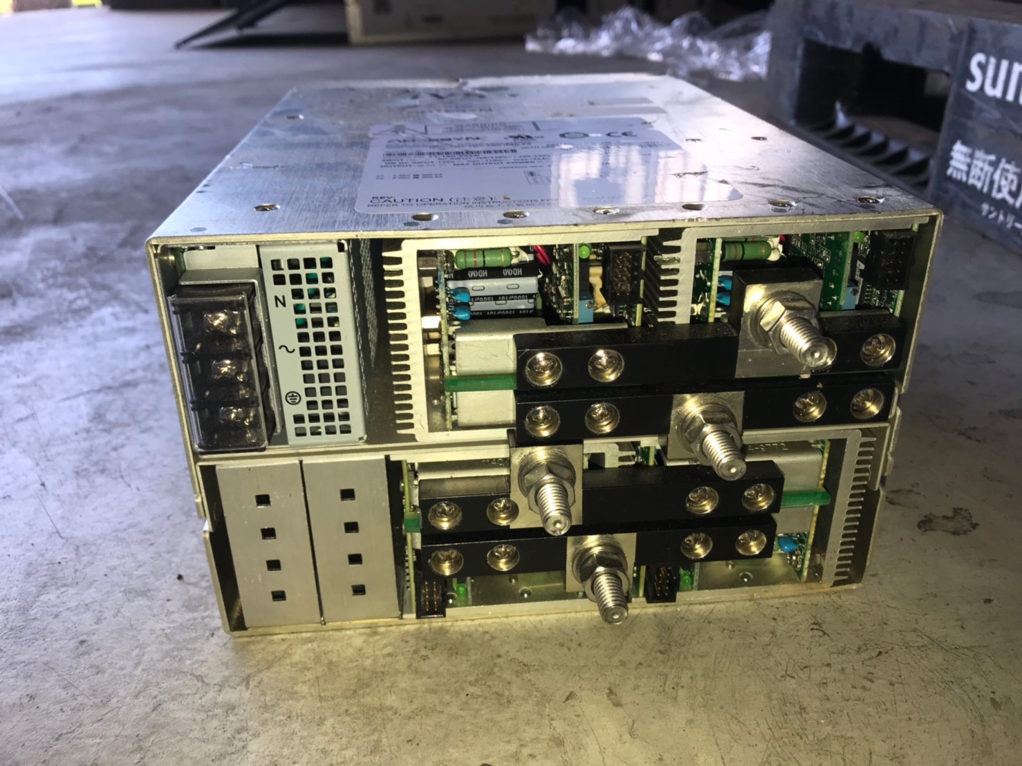 ARTESYN iVS3-3B0-3B0-3A0-3A0-F0 POWER SUPPLY圖片