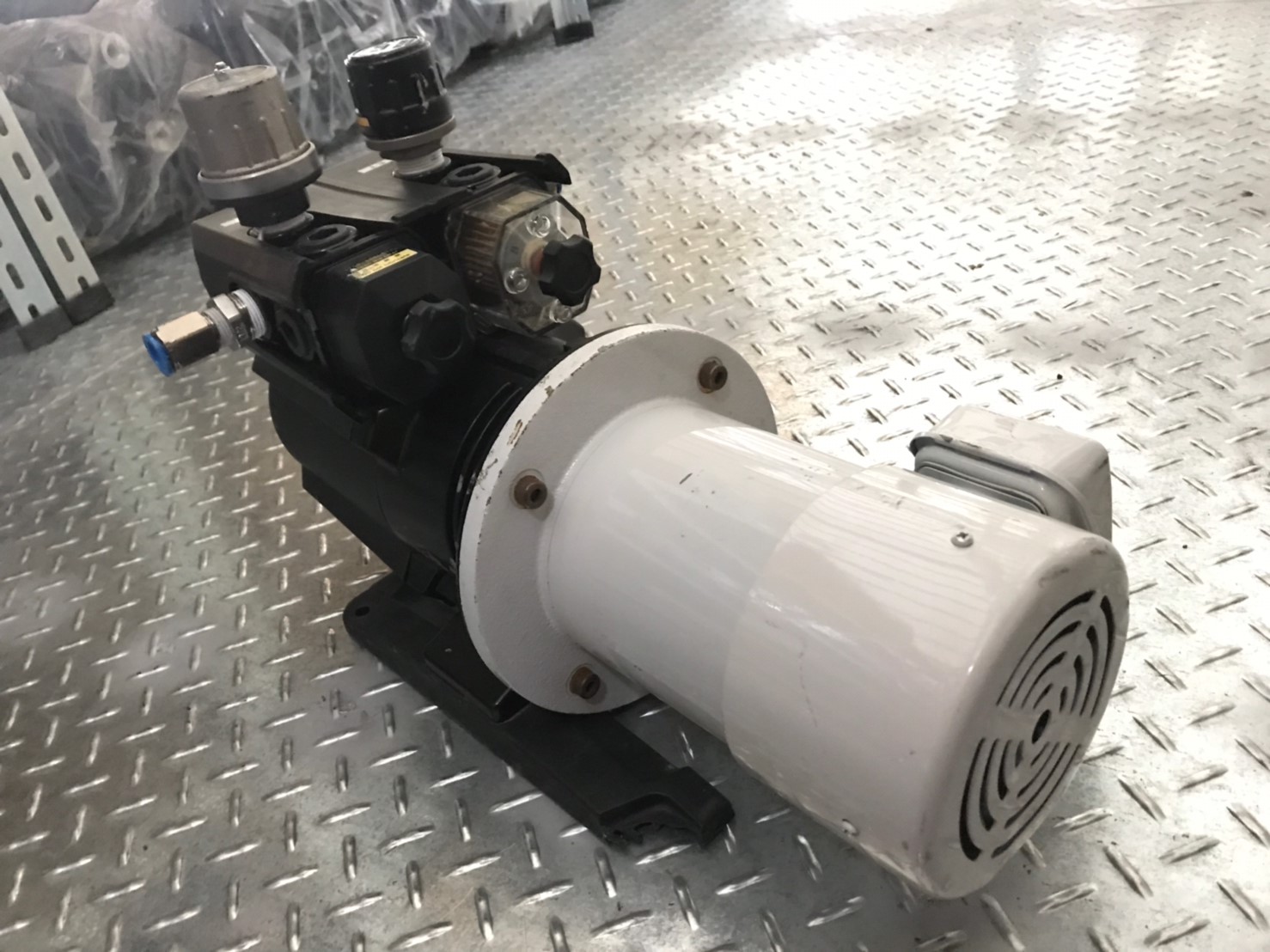 ORION DRY-PUMP KRF25-VB-04 Vacuum Pump圖片