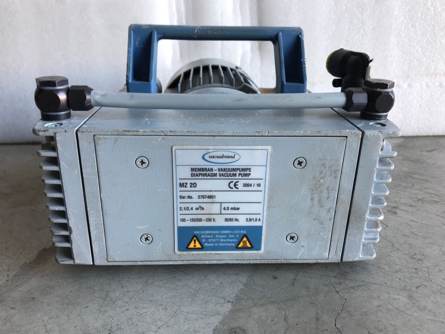 Vacuubrand MZ 2D Diaphragm Vacuum Pump圖片