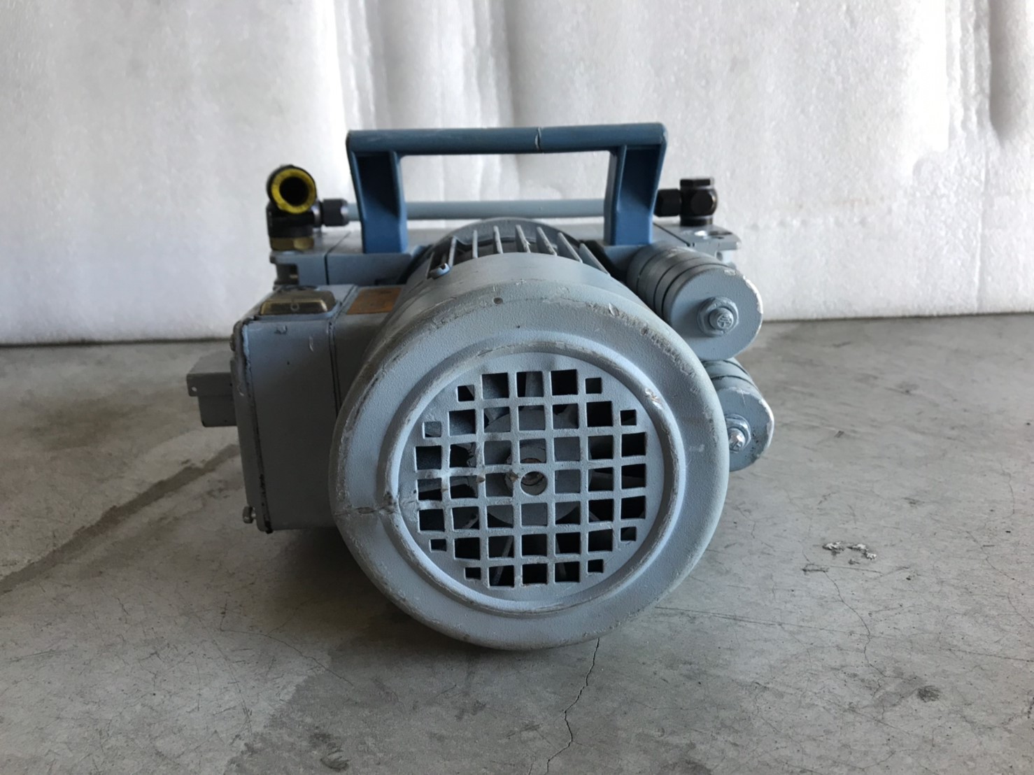 Vacuubrand MZ 2D Diaphragm Vacuum Pump圖片