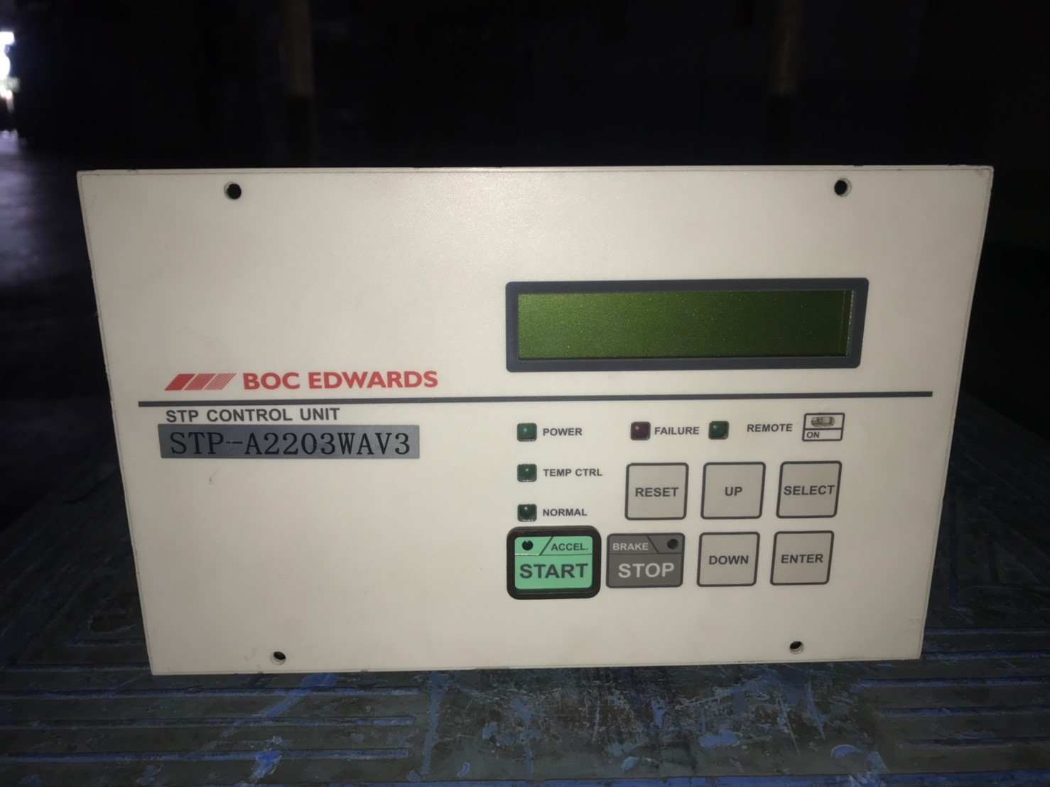 EDWARDS STP-A2203WAV3 turbo pump controllers圖片