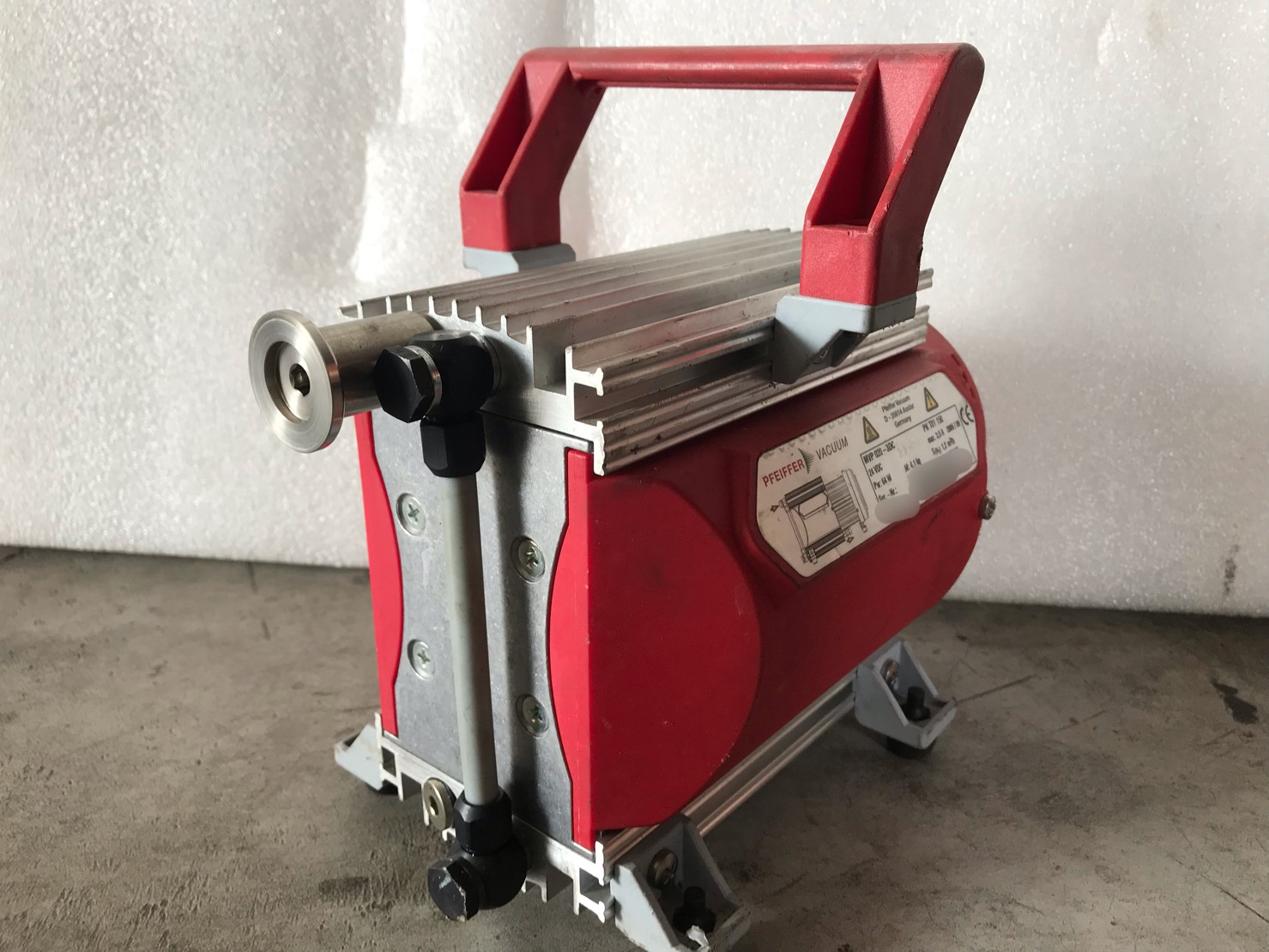Pfeiffer Vacuum MVP 020-3DC Diaphragm Vacuum Pump圖片
