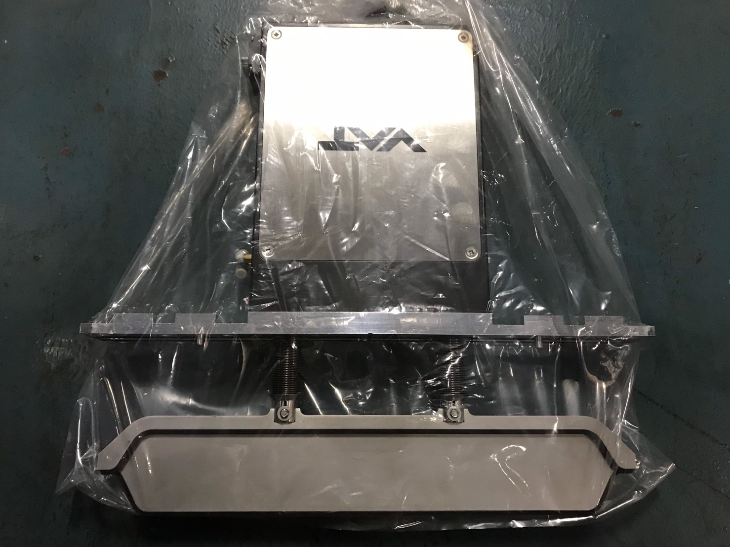 VAT 02112-BA24-BKP1 / 0092 Rectangular Gate Valve - Slit Valves圖片