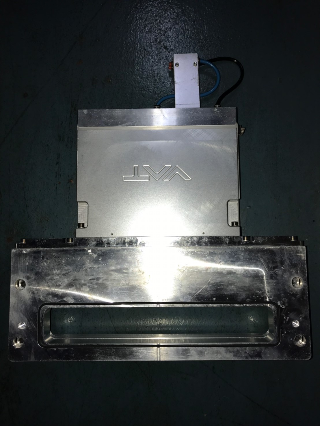 VAT 02212-BA24-BZS1 / 0006 Rectangular Gate Valve - Slit Valves圖片