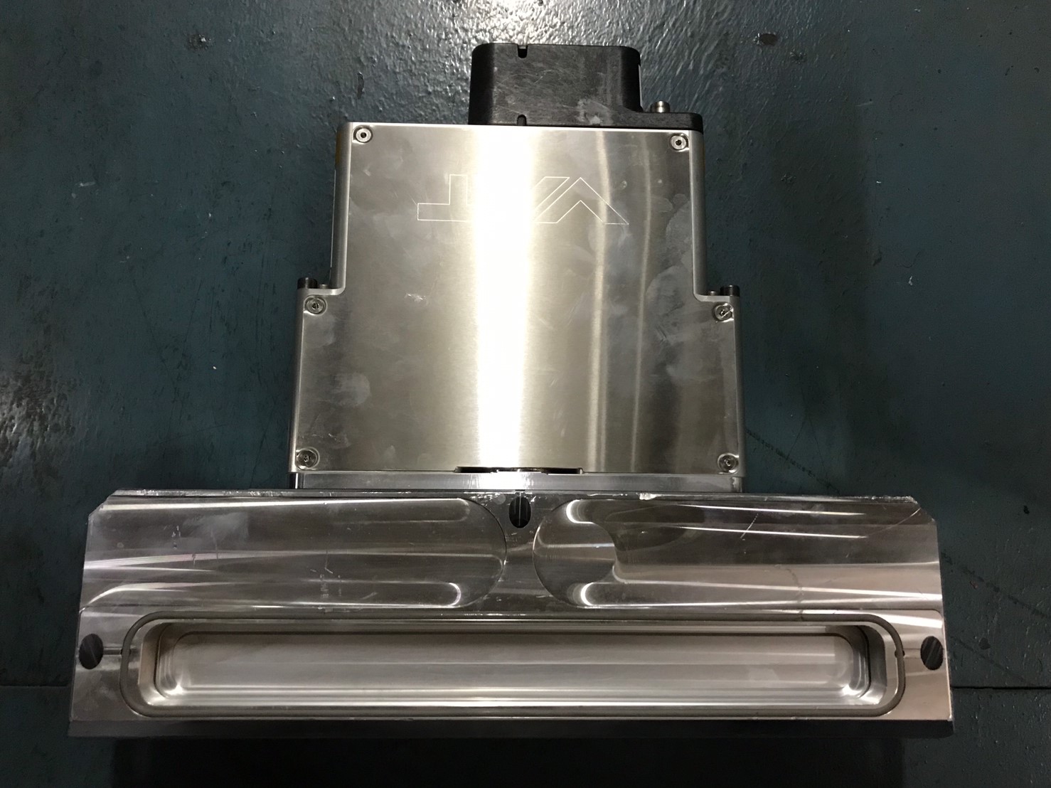 VAT 05314-CA24-AJX1 / 0023 Rectangular Gate Valve - Slit Valves圖片