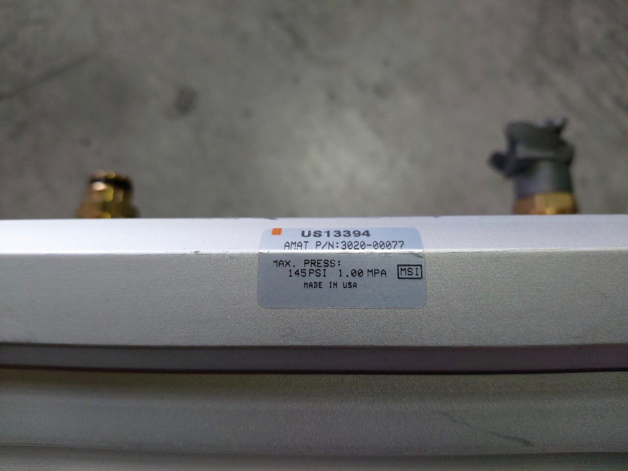 AMAT 3020-00077 Slit Valve Pneumatic Cylinder圖片