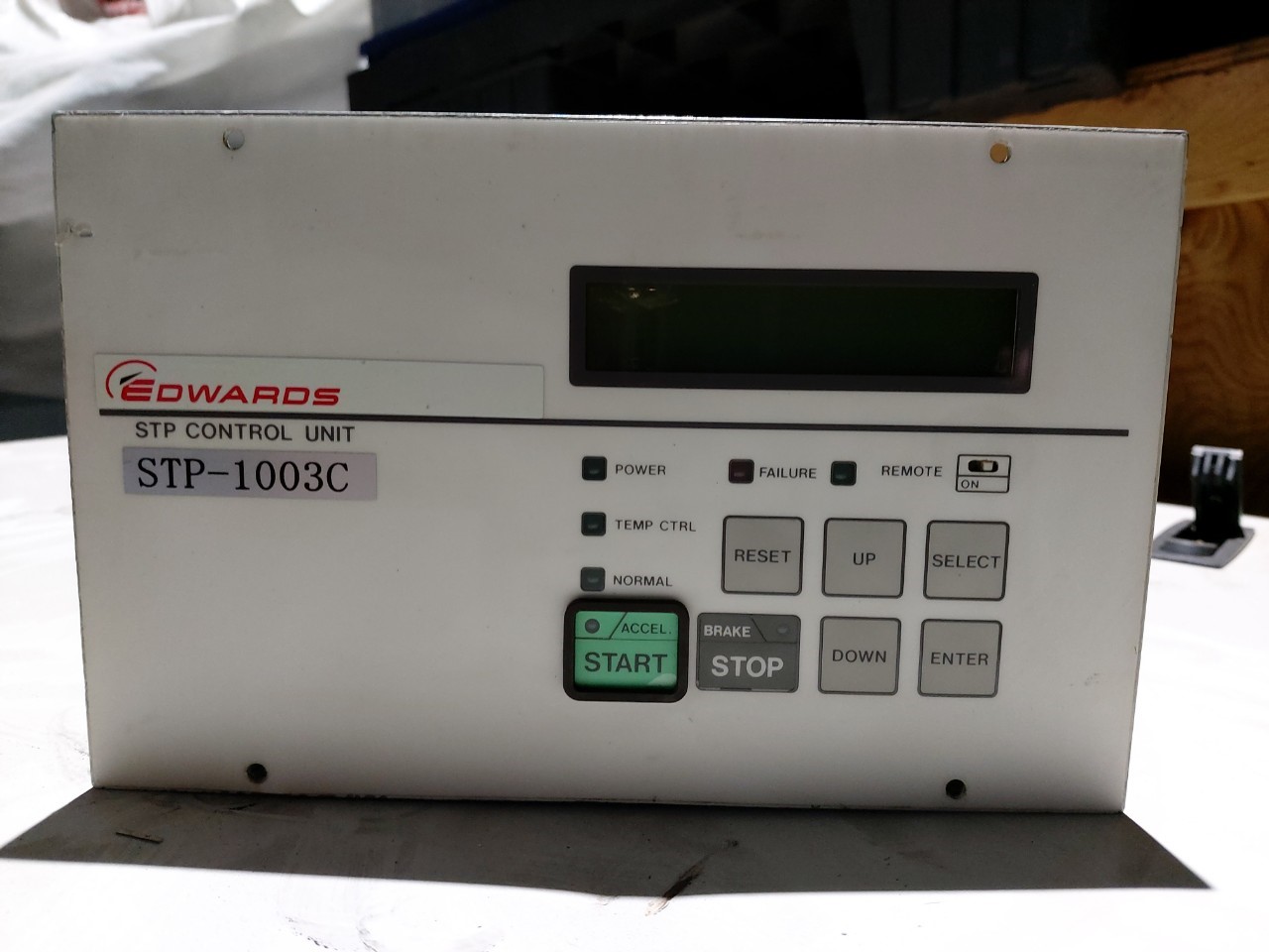 EDWARDS STP-1003C turbo pump controllers圖片