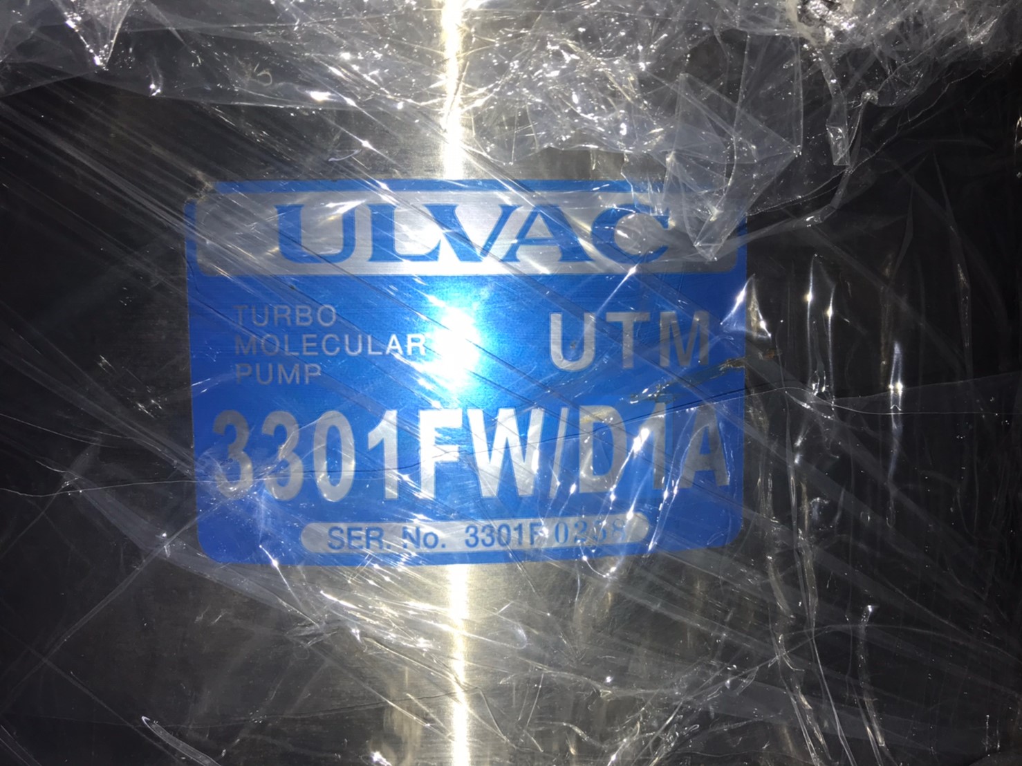 ULVAC UTM-3301FW / D1A Turbo Pump圖片
