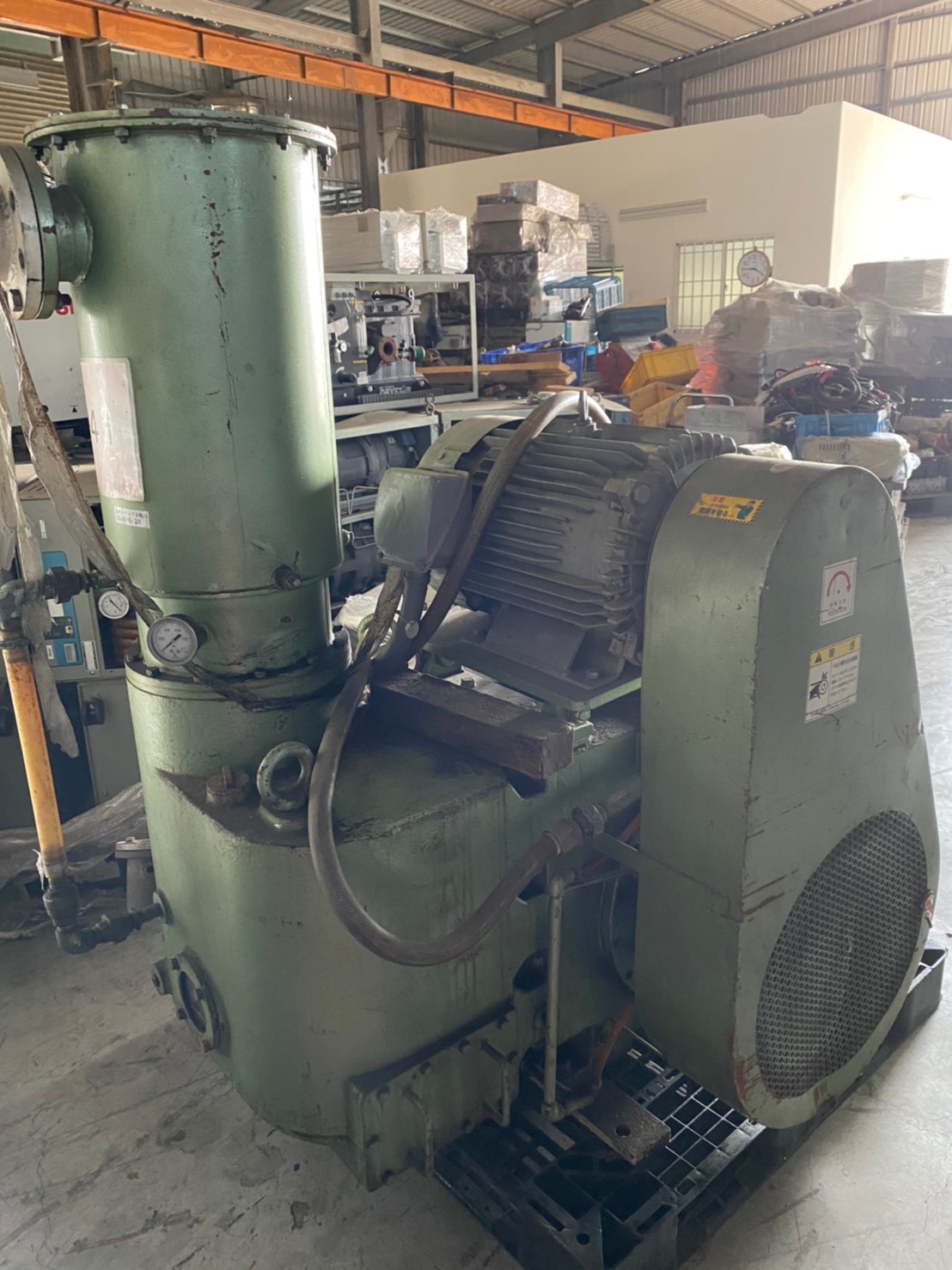OSAKA P901 OIL-SEALED ROTARY VACUUM PUMP圖片