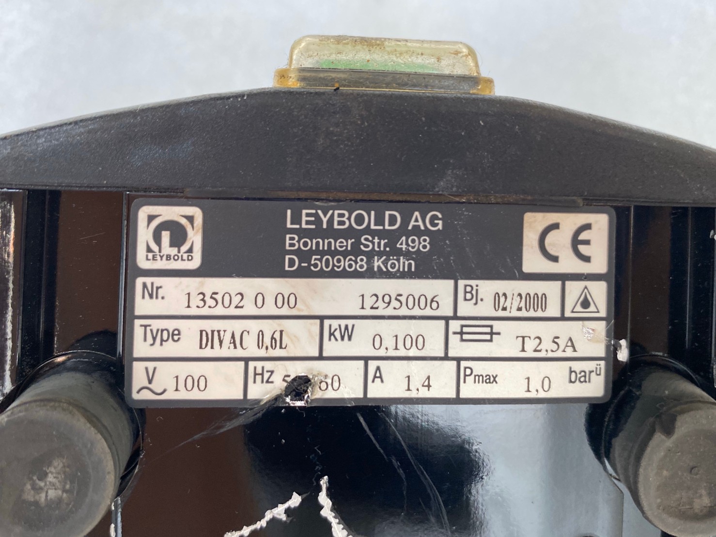 Leybold DIVAC 0.6 L Dry Diaphragm Vacuum Pump圖片