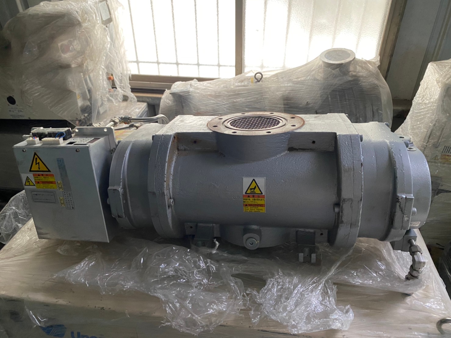 KASHIYAMA KMB1203 ROOTS VACUUM PUMP圖片